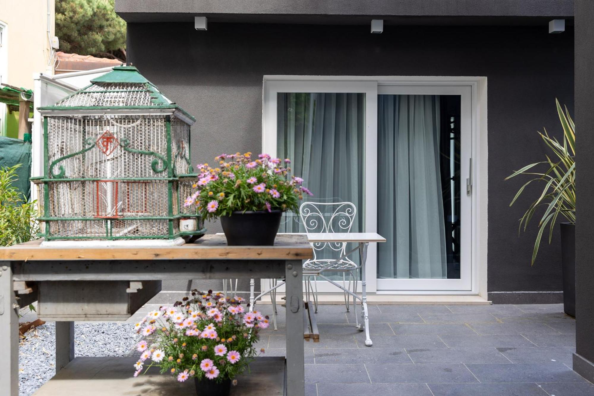 تْشيزيناتيكو Villa Monti Suites&Aparts المظهر الخارجي الصورة