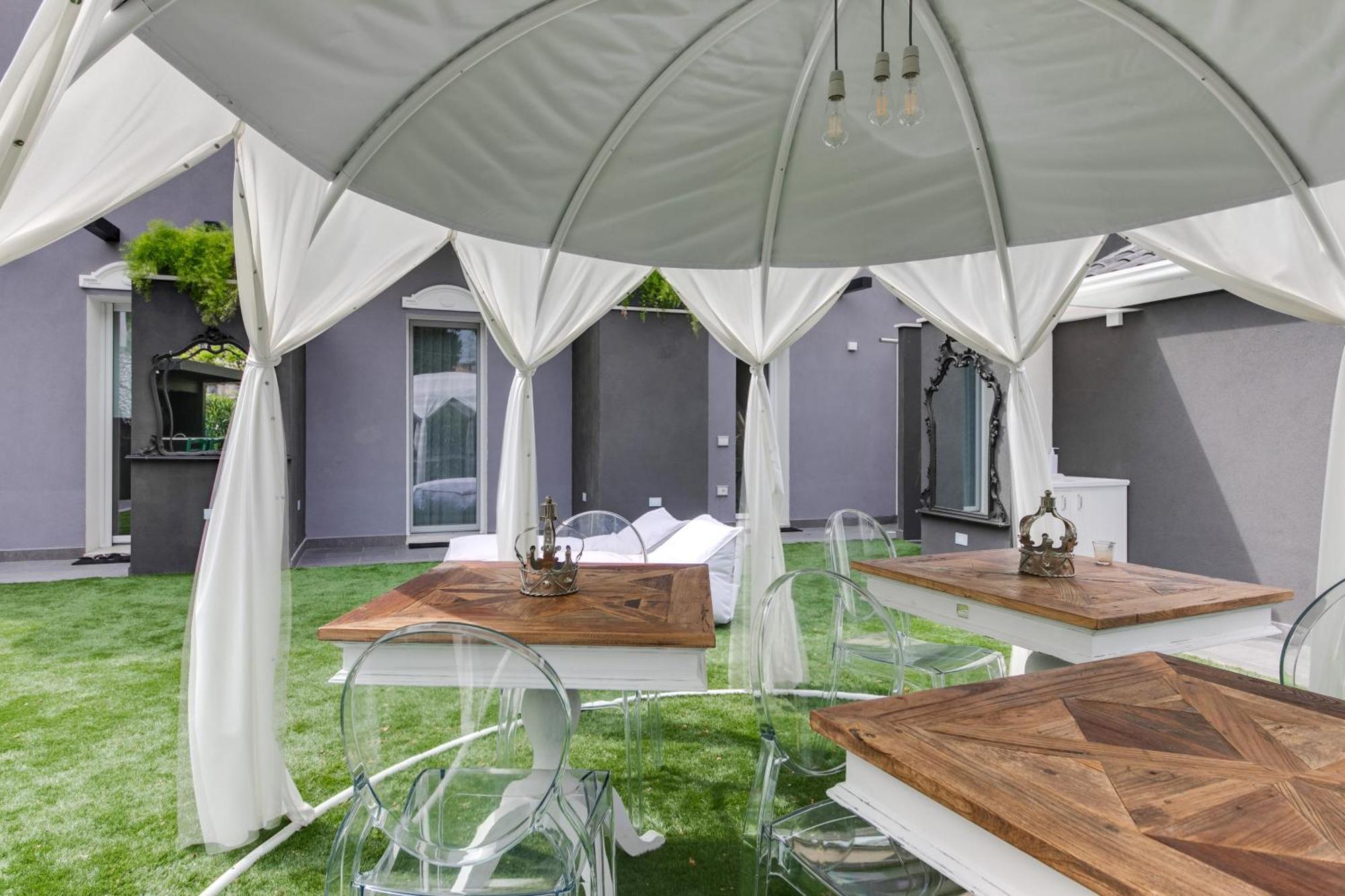 تْشيزيناتيكو Villa Monti Suites&Aparts المظهر الخارجي الصورة