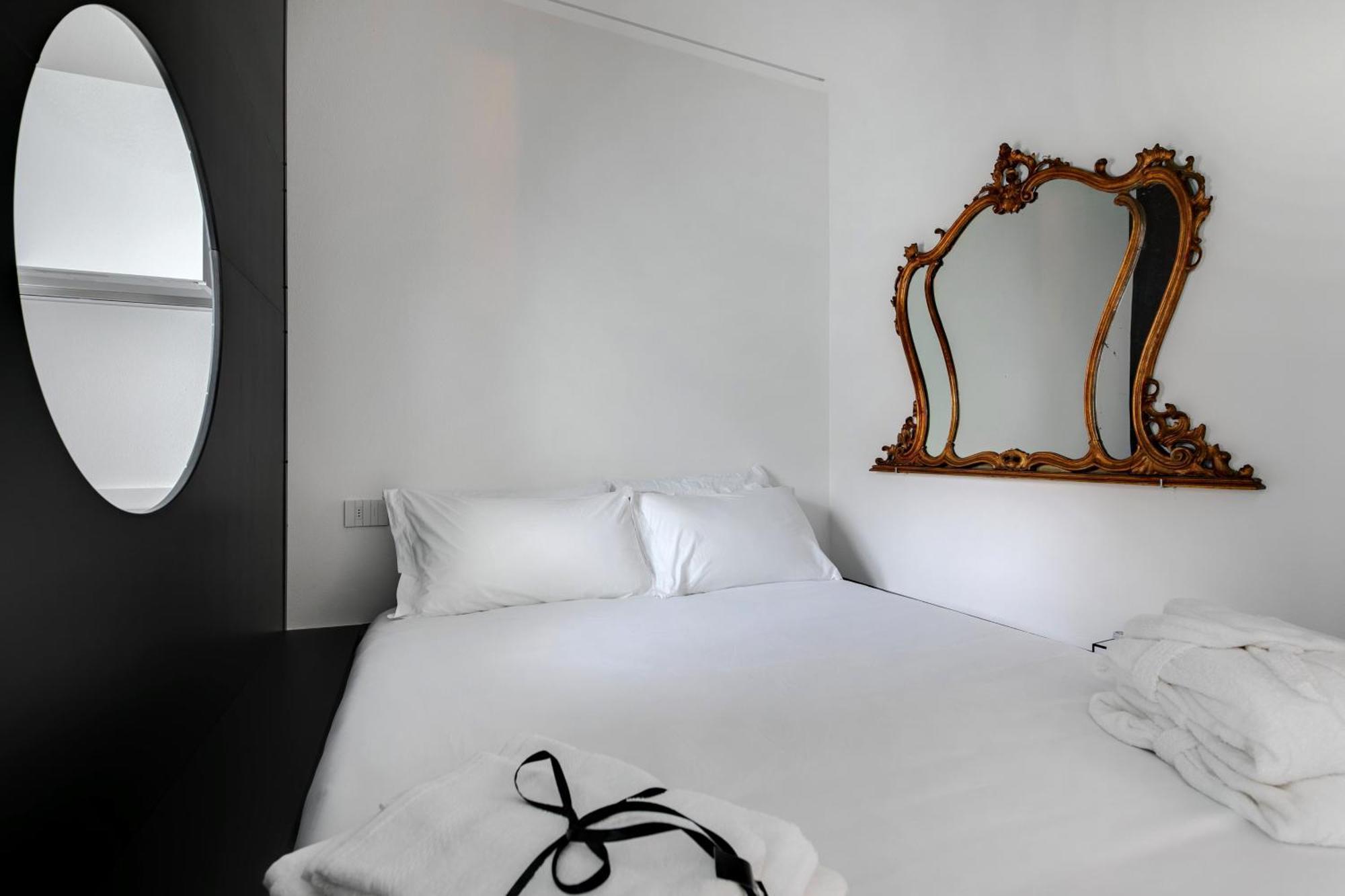 تْشيزيناتيكو Villa Monti Suites&Aparts المظهر الخارجي الصورة